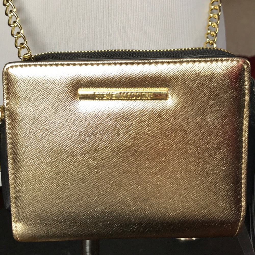 Gold and black Steve Madden crossbody